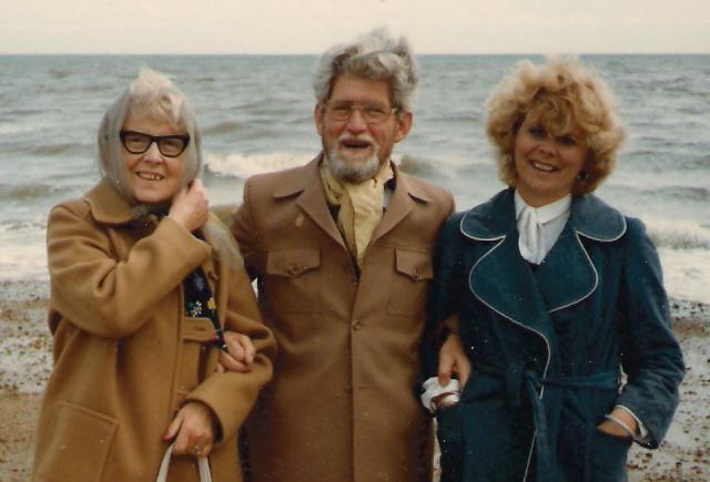 My aunt Elsie Harvey, my father (her brother) and Jean Buckler my cousin (her youngest daughter)