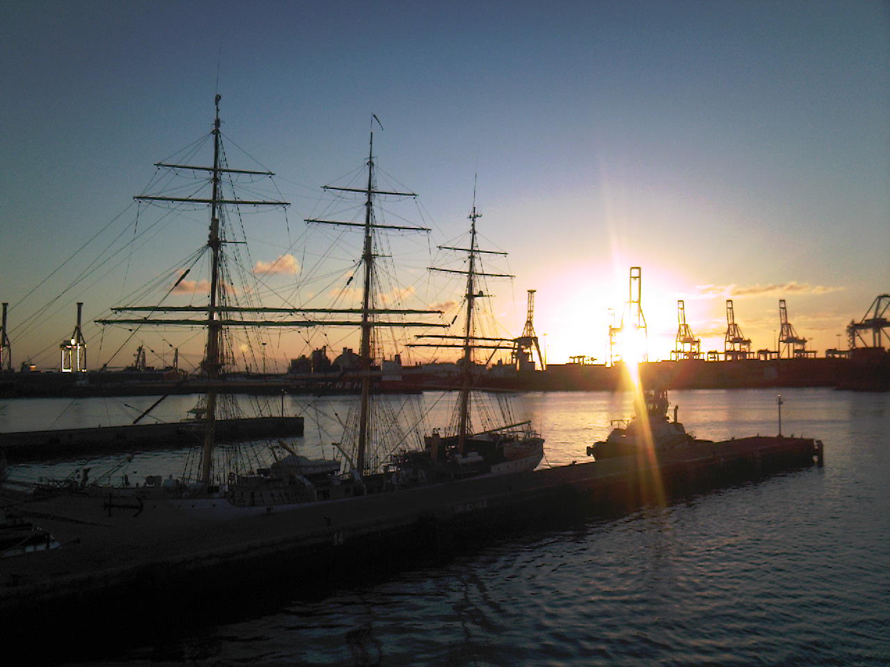 Sunrise in Las Palmas de Gran Canaria