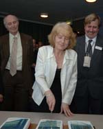 Dr. Derek Peacock and Lady Sue Jeffreys at the Leicester University CSD 25th anniversary