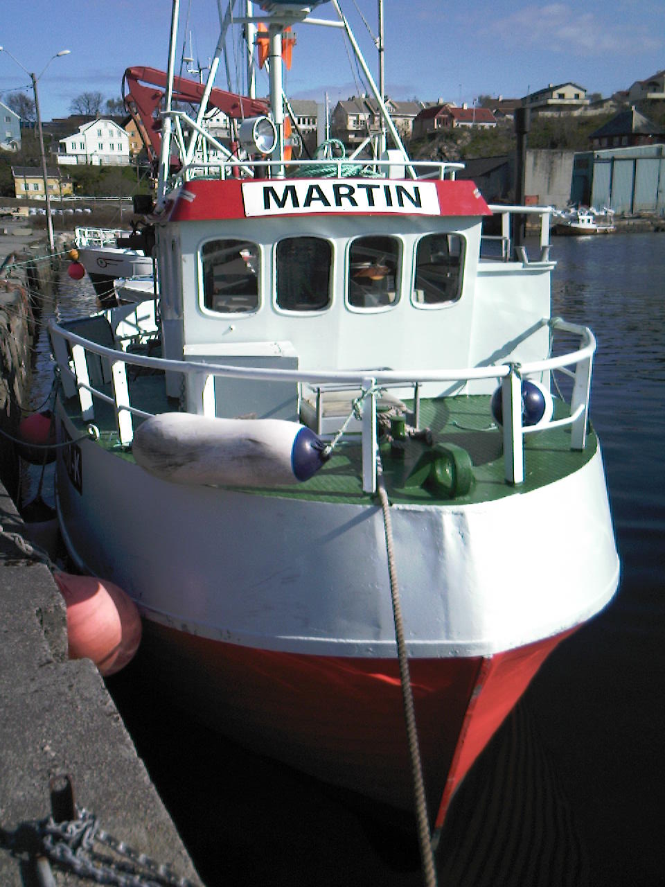 Fishing boat 